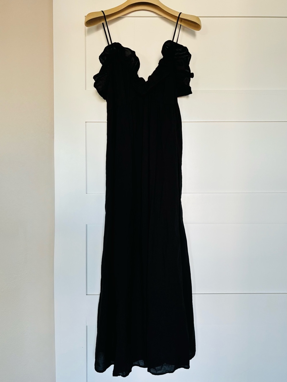 H&M S Black Midi Slip Dress with Ruffle Cap Sleeves